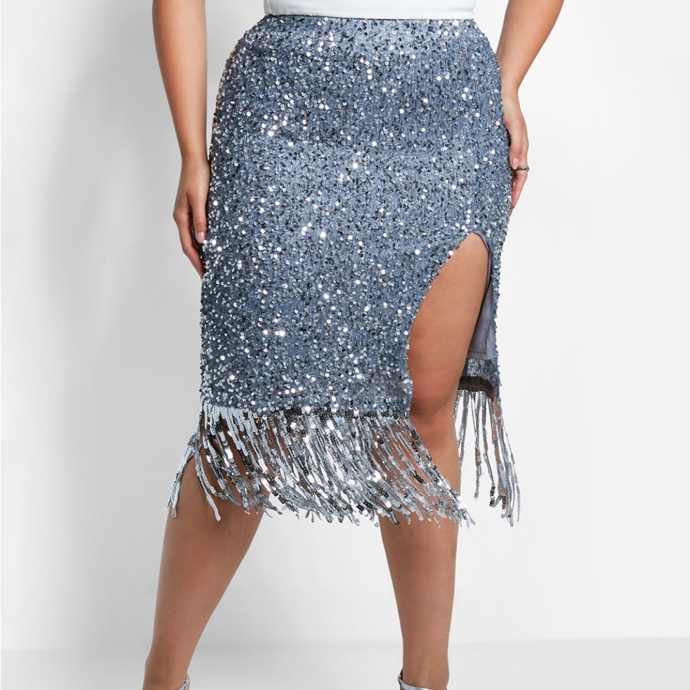 Sequin fringe midi bodycon skirt from REBDOLLS never worn.size 2X(18-20)